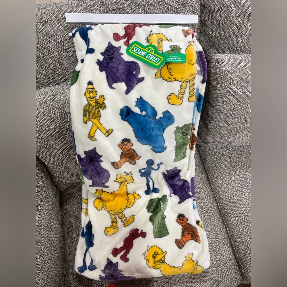 Sesame Street oversize plush throw -incredibly soft!  Brand new 60”x70” LAST ONE